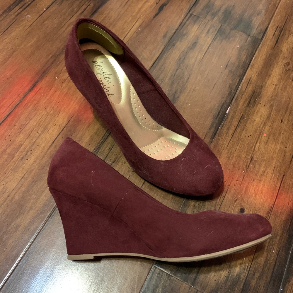 Maroon Wedges